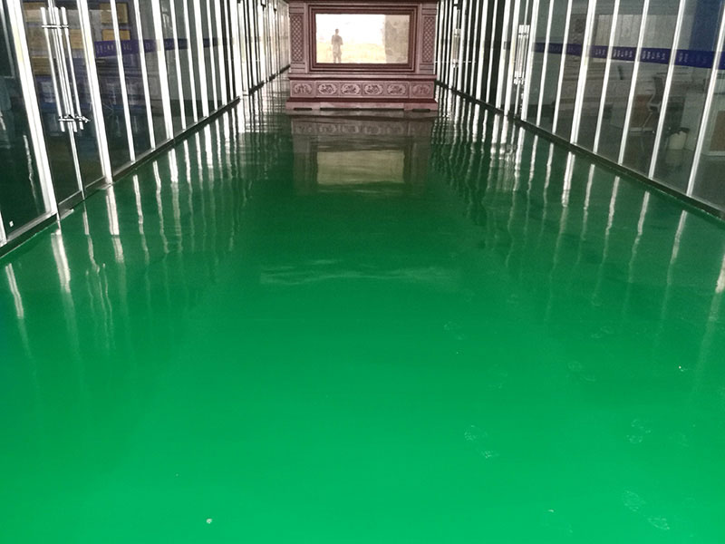 密封固化劑地坪和環(huán)氧地坪有什么不同？